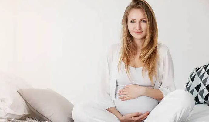 试管婴儿女方最大年龄 女人试管婴儿适合年龄